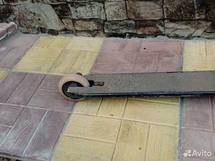 Трюковой самокат