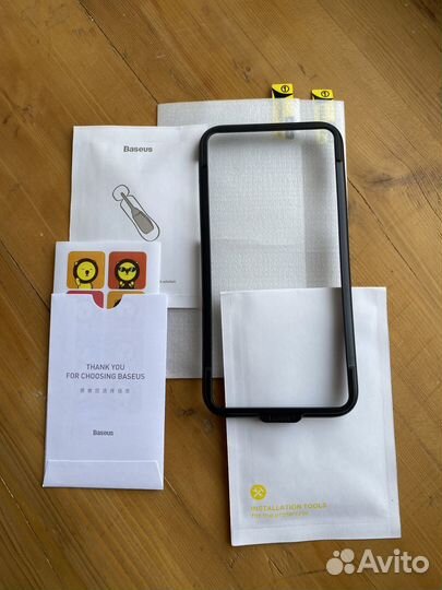 Защитные стёкла iPhone X, iPhone XS