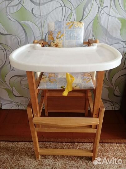 Стульчик для кормления