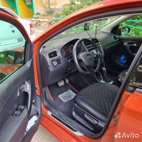 Volkswagen Polo 1.6 AT, 2016, 145 000 км