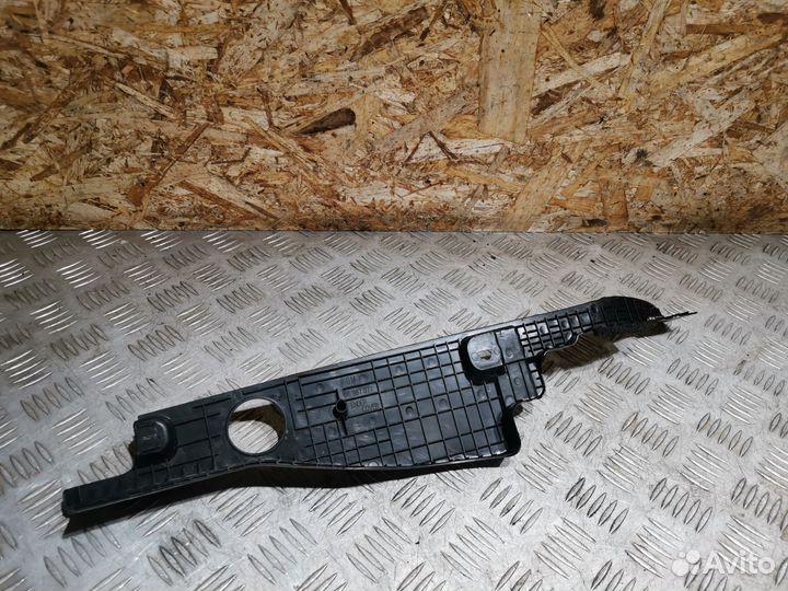 Накладка крыла передняя левая Chevrolet Cruze