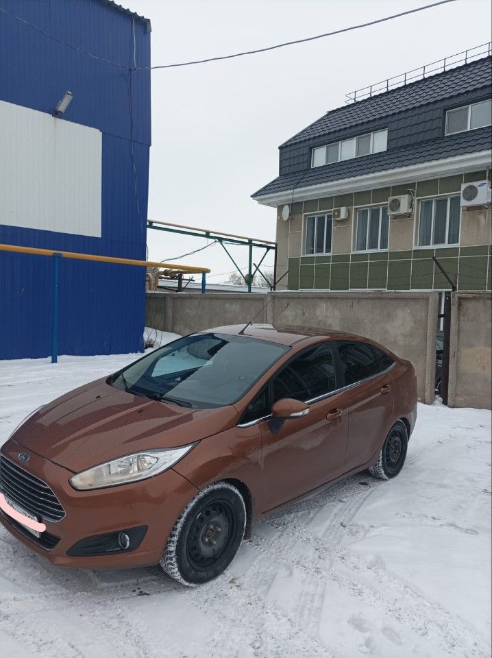 Ford Fiesta: фото владельца