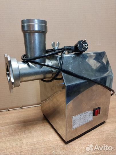 Мясорубка электрическая TC-12