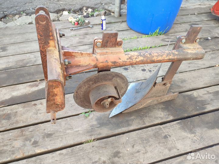Плуг минитрактора кмз-012