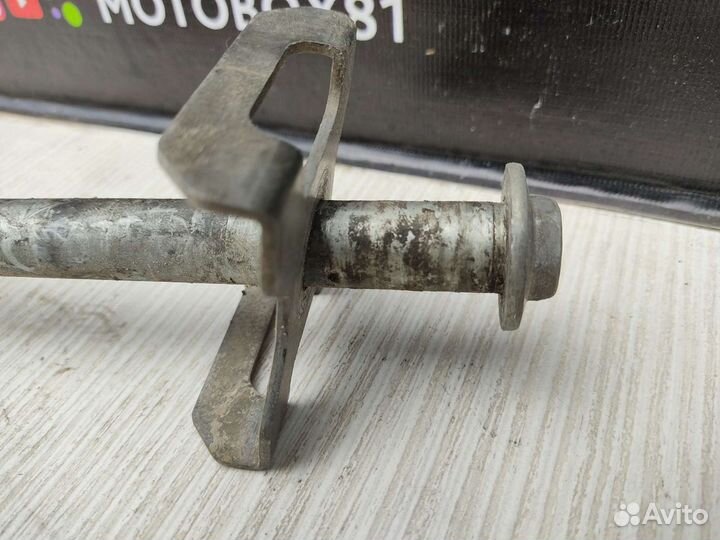 Задняя ось Kawasaki KLE 400/500. 317