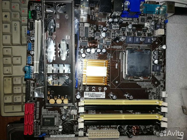 Плата 775 P5Q
