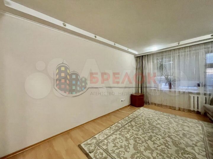 3-к. квартира, 80 м², 6/10 эт.