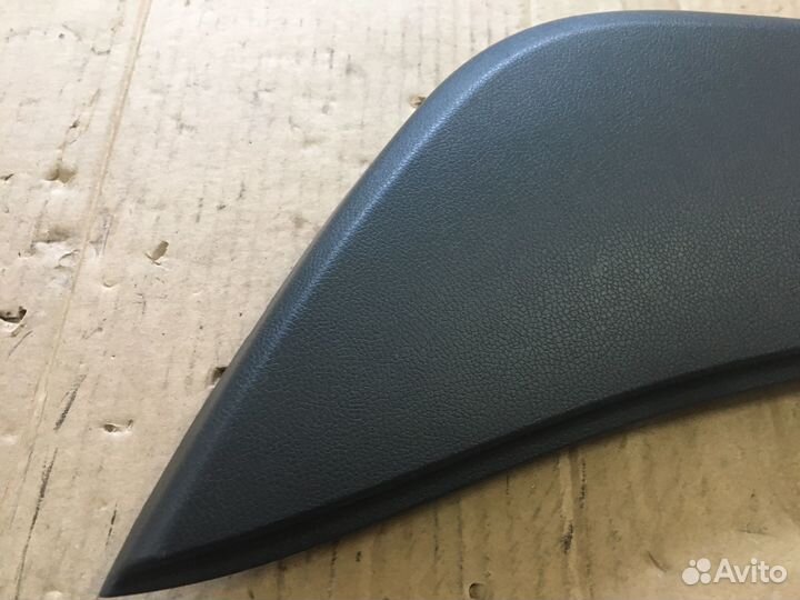 Накладка торпедо правая Hyundai Solaris 1 (5505)