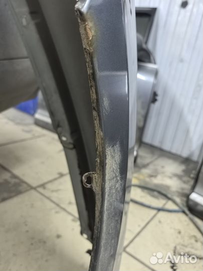 Крыло переднее левое porsche cayenne 955