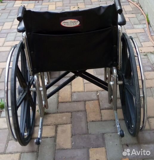 Инвалидная коляска