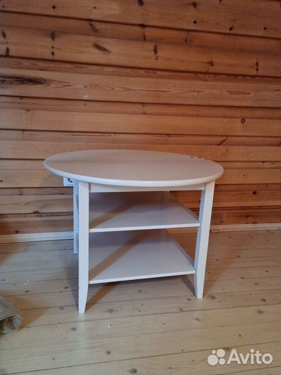 Журнальный столик IKEA