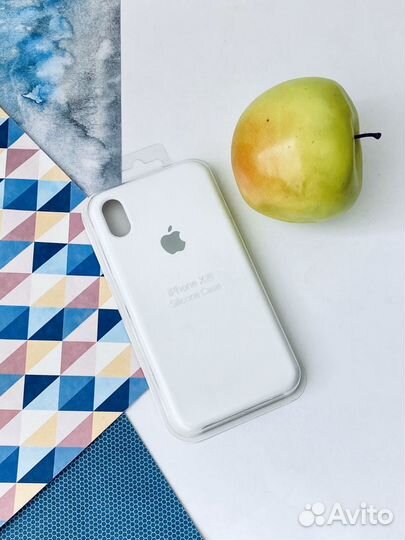 Чехол на iPhone XR