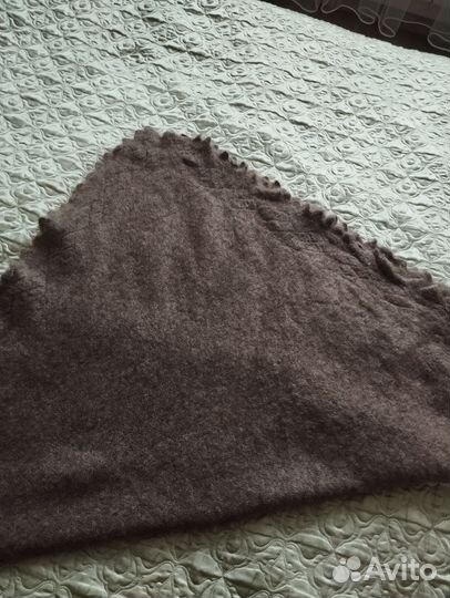 Пуховый платок шаль