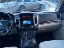 Mitsubishi Pajero 3.8 AT, 2017, 97 000 км, с пробегом, цена 2 800 000 руб.