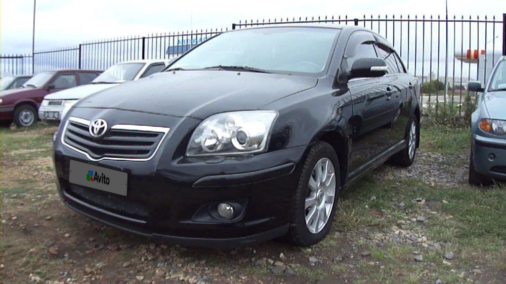 Toyota Avensis: фото владельца