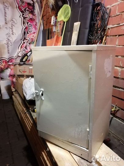 Сейф металлический бу