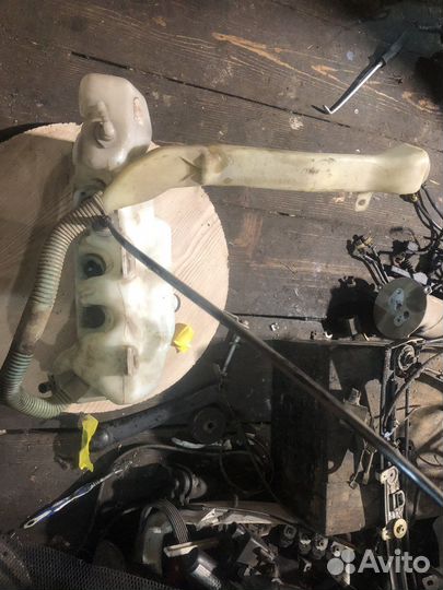 Бачок омывателя bmw e39