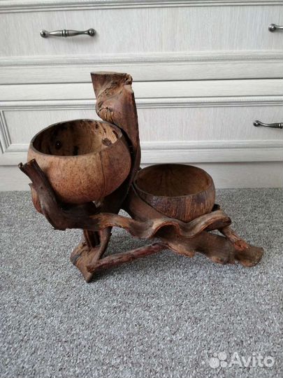 Подставка для цветов из кокоса 3