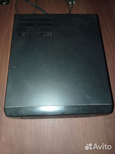 Видеоплеер Grundig Gvp500r