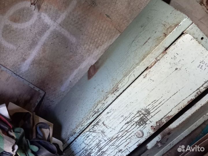 Шкаф металлический для инструментов бу или оружия