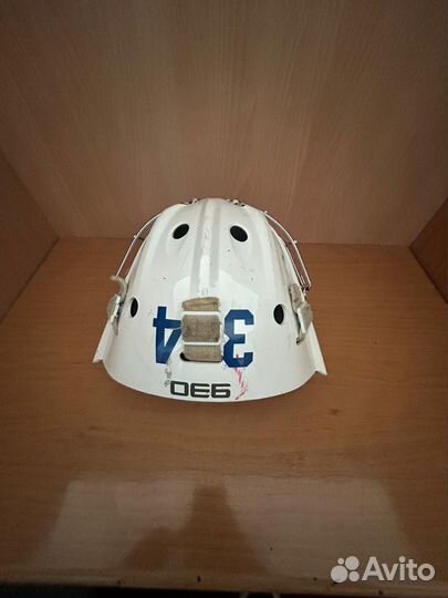 Шлем вратаря bauer 930 int