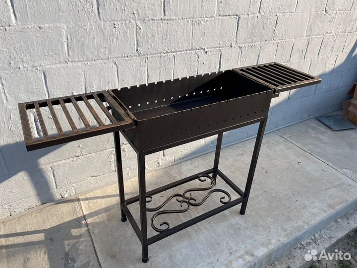 Мангал № 0204/3 с откидными полками и дровницей