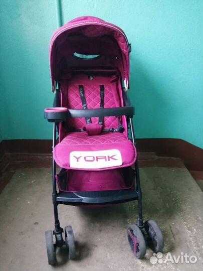 Прогулочная коляска