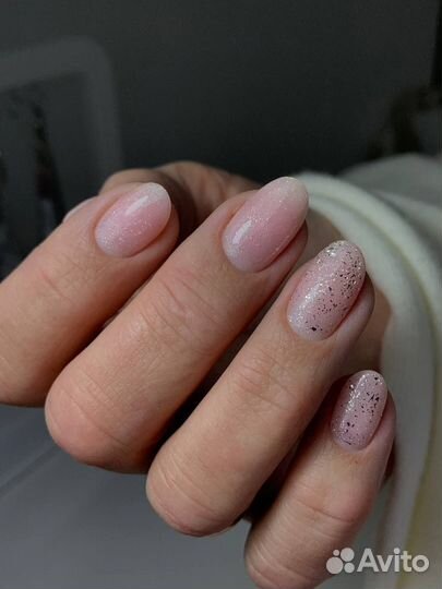 Маникюр, укрепление гелем