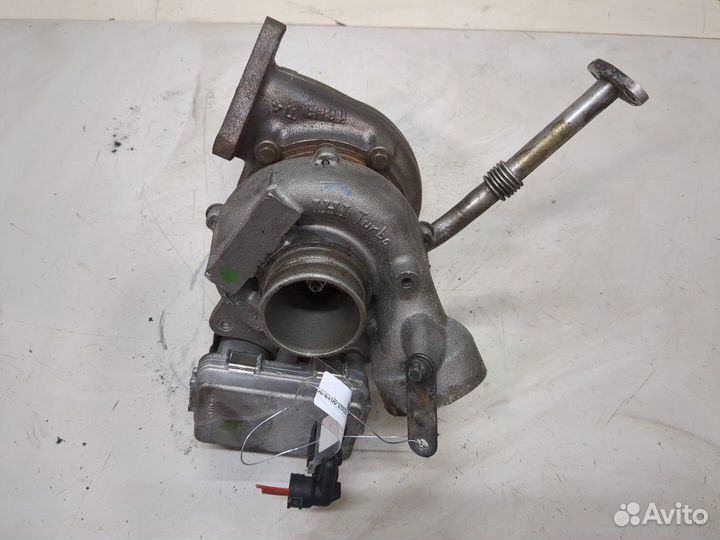 Турбина Mercedes C W204, 2010