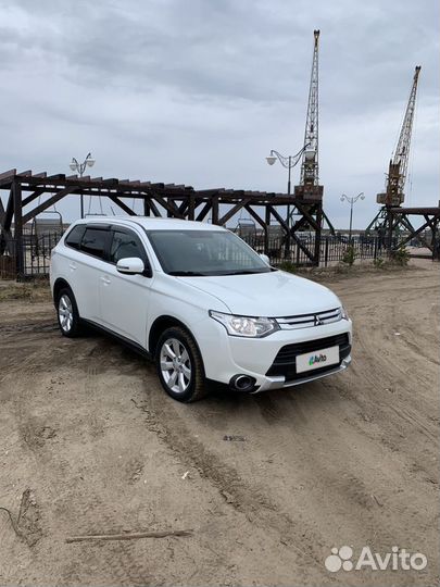 Mitsubishi Outlander 2.0 CVT, 2014, 116 000 км