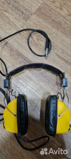Наушники