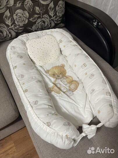 Анатомическая подушка и кокон для новорожденных