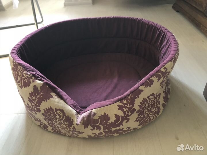 Домик, лежанка