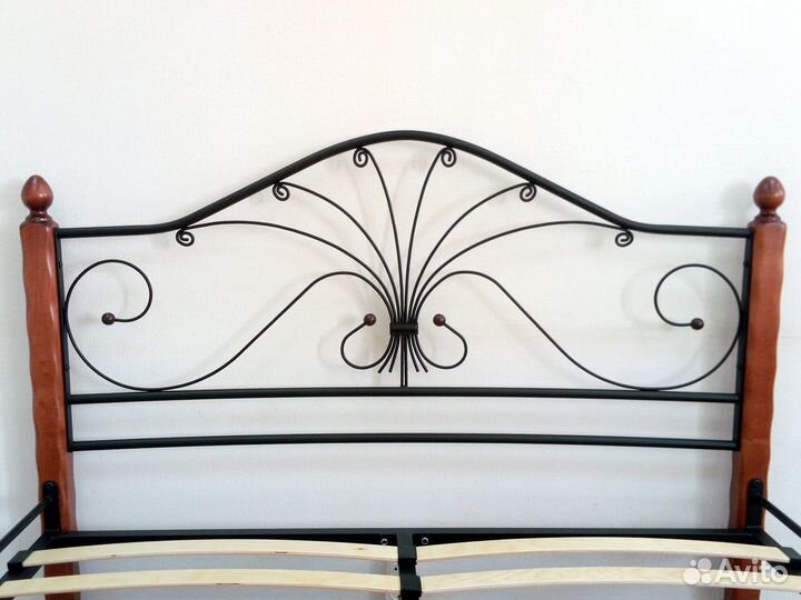 Кровать в Кованом стиле