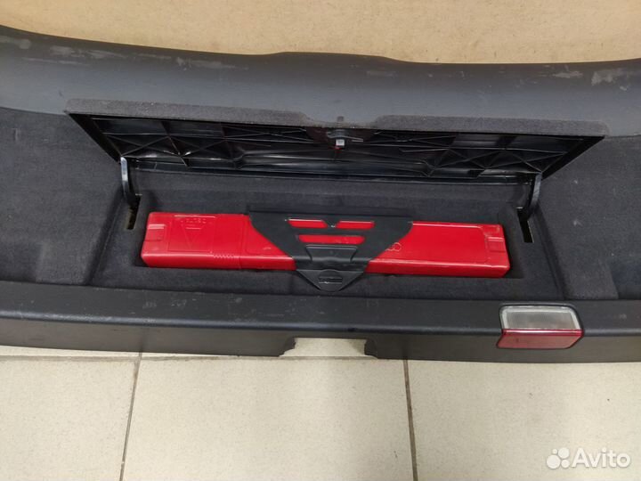 Обивка крышки багажника Ауди А4 Б6