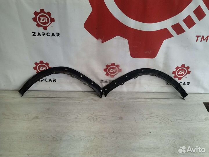 Расшеритель арки крыла задний Lexus RX 4