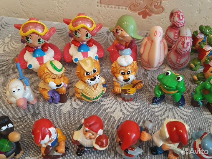 Игрушки из киндера