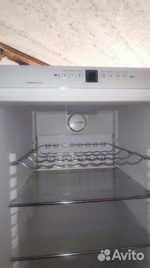 Холодильник liebherr