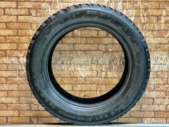 Michelin X-Ice North 3 205/55 R16