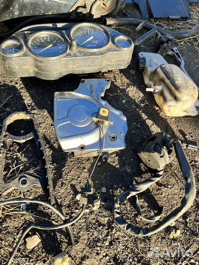 Запчасти на Kawasaki zzr 400-2