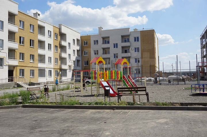 2-к. квартира, 59 м², 2/4 эт.