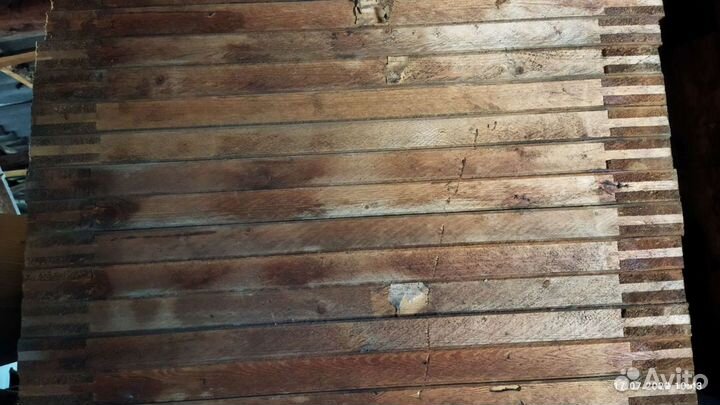 Дверь входная деревянная