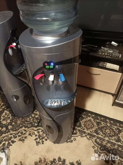 Кулер для воды HotFrost V760 CS