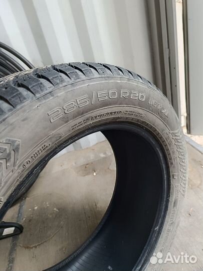 Nokian Tyres Hakkapeliitta 8 285/50 R20