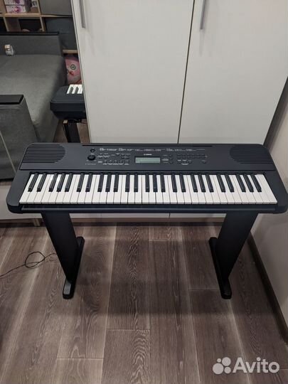 Синтезатор Yamaha psr e360b