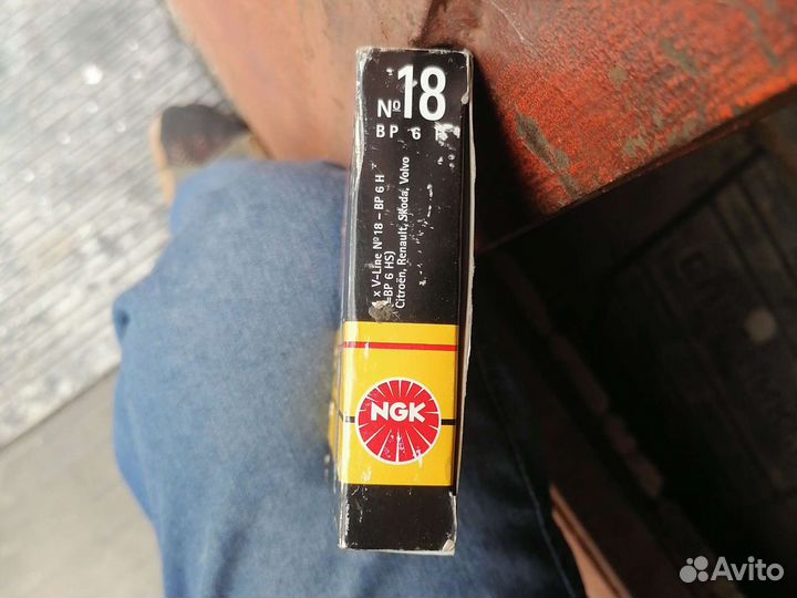 Свечи зажигания ngk комплект