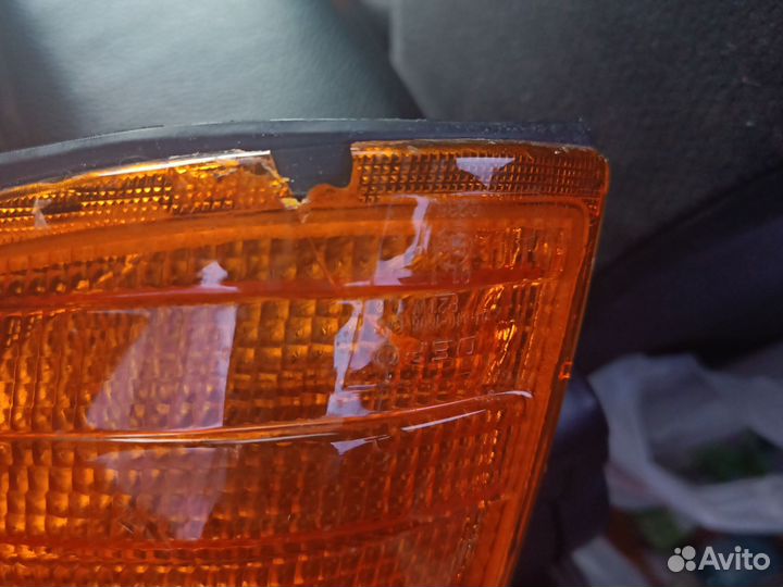 Mercedes 124 поворотник