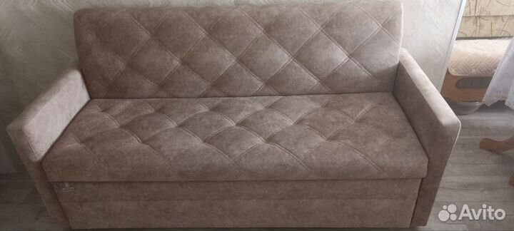 Диван новый