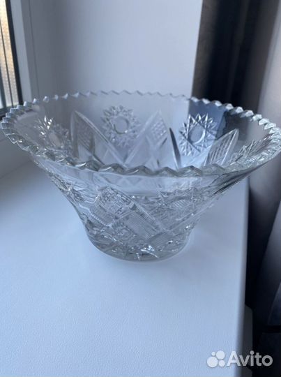 Ваза хрустальная