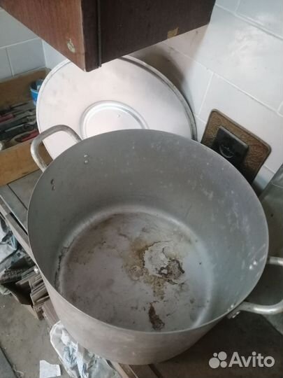 Большие советские алюминиевые кастрюли (20 и 50л)